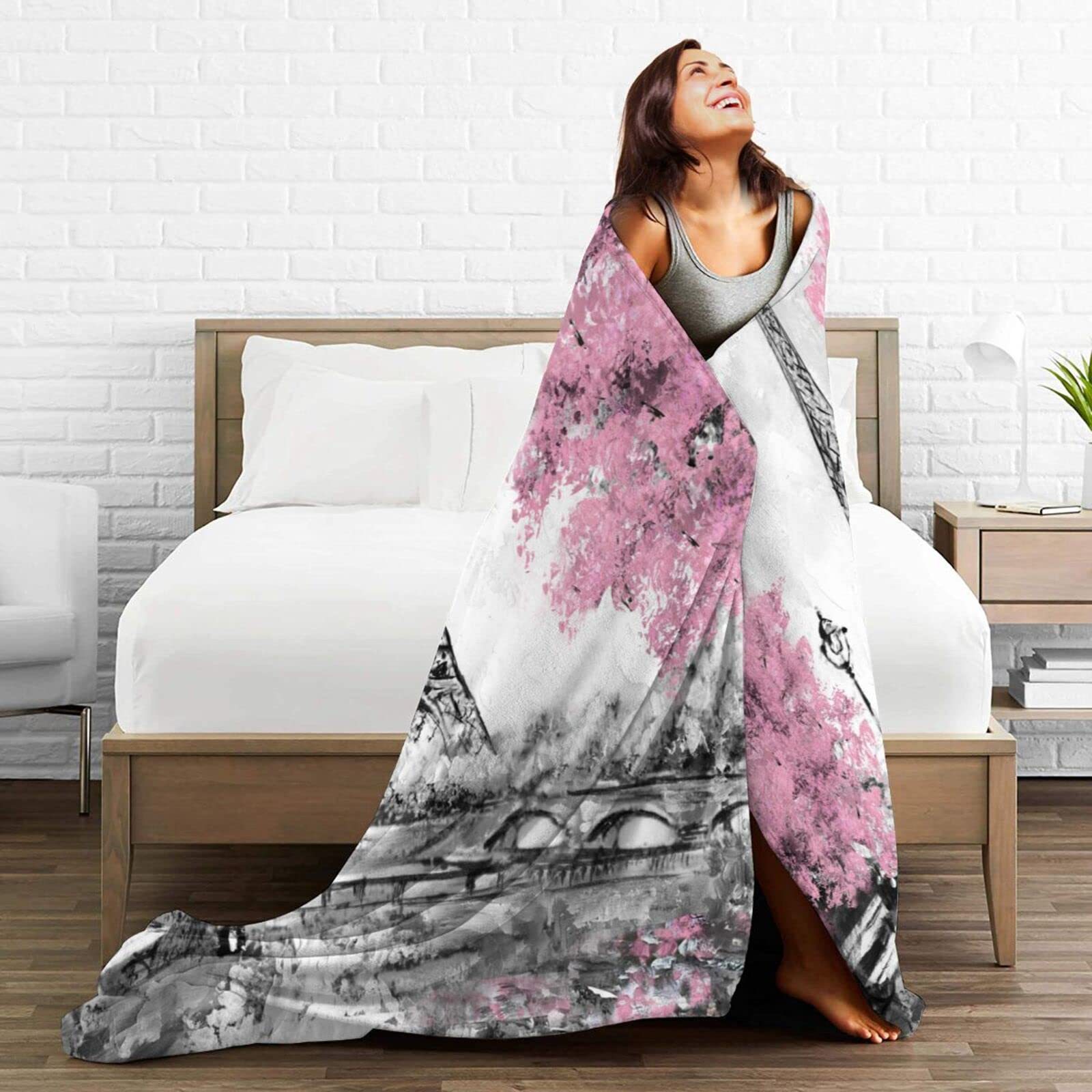 Eiffel Tower in Paris Printed  - Home Textiles Paris recensione e prezzo