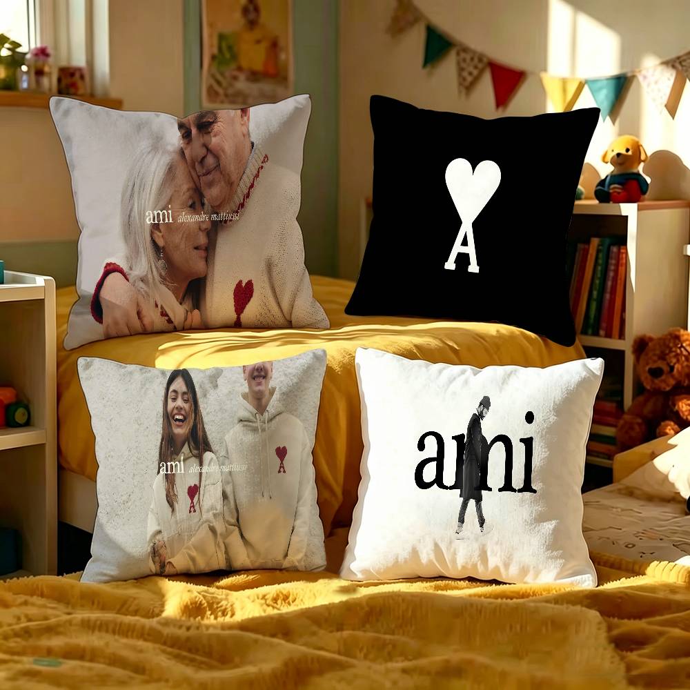 Popular AMI PARIS  Pillow Cove - Home Textiles Paris recensione e prezzo