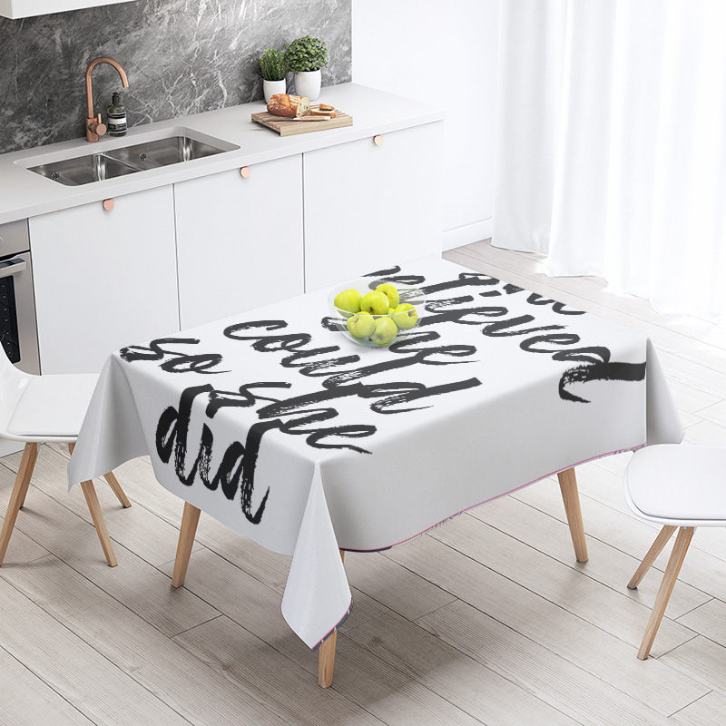 Tablecloth with Unique Letteri - Home Textiles Today News recensione e prezzo