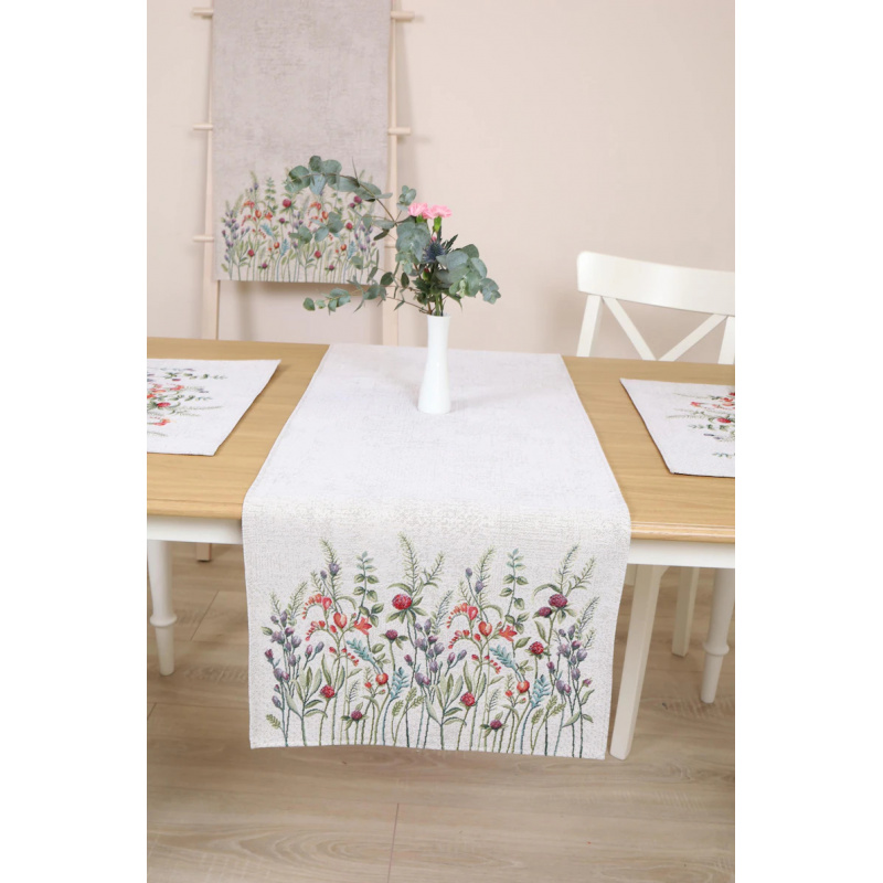 VIKAMA Grassland Tapestry Tabl - Home Textiles Today News recensione e prezzo