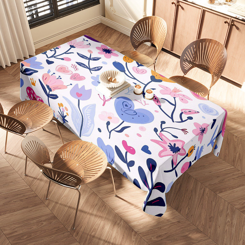 Vibrant Floral Tablecloth with - Home Textiles Today News recensione e prezzo